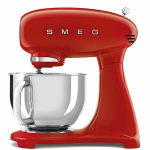 Robot sur socle 'Années 50' Smeg SMF03RDEU