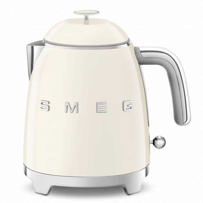 Bouilloire Smeg 'Années 50' KLF05CREU Bouilloire Smeg 'Années 50' KLF05CREU
