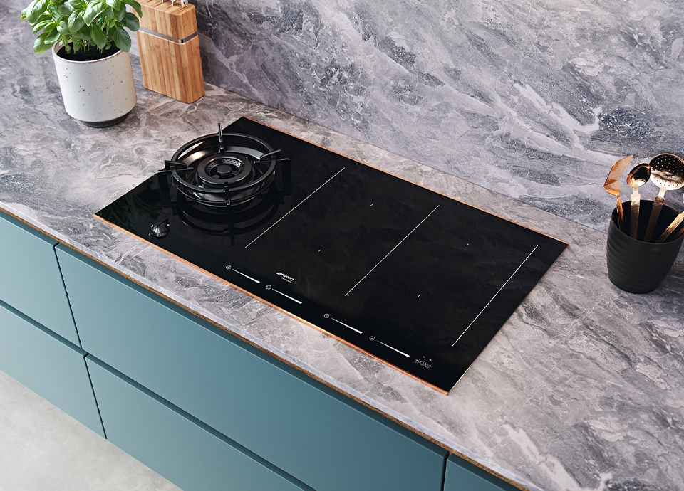 Table de cuisson mixte Classica Smeg PM3953D